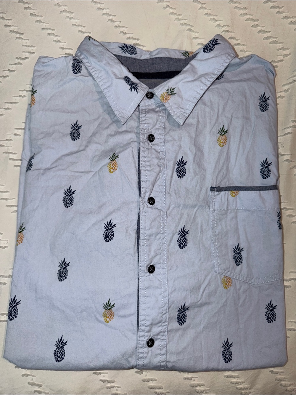 EUC Lee Light Blue Pineapple Print Men's Button-Up Shirt 4XL Short Sleeve